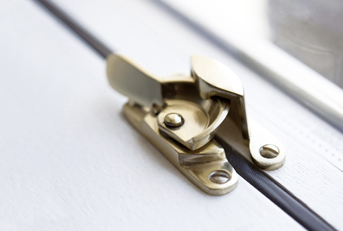 鋁門(mén)窗合頁(yè)的安裝及注意事項(xiàng)